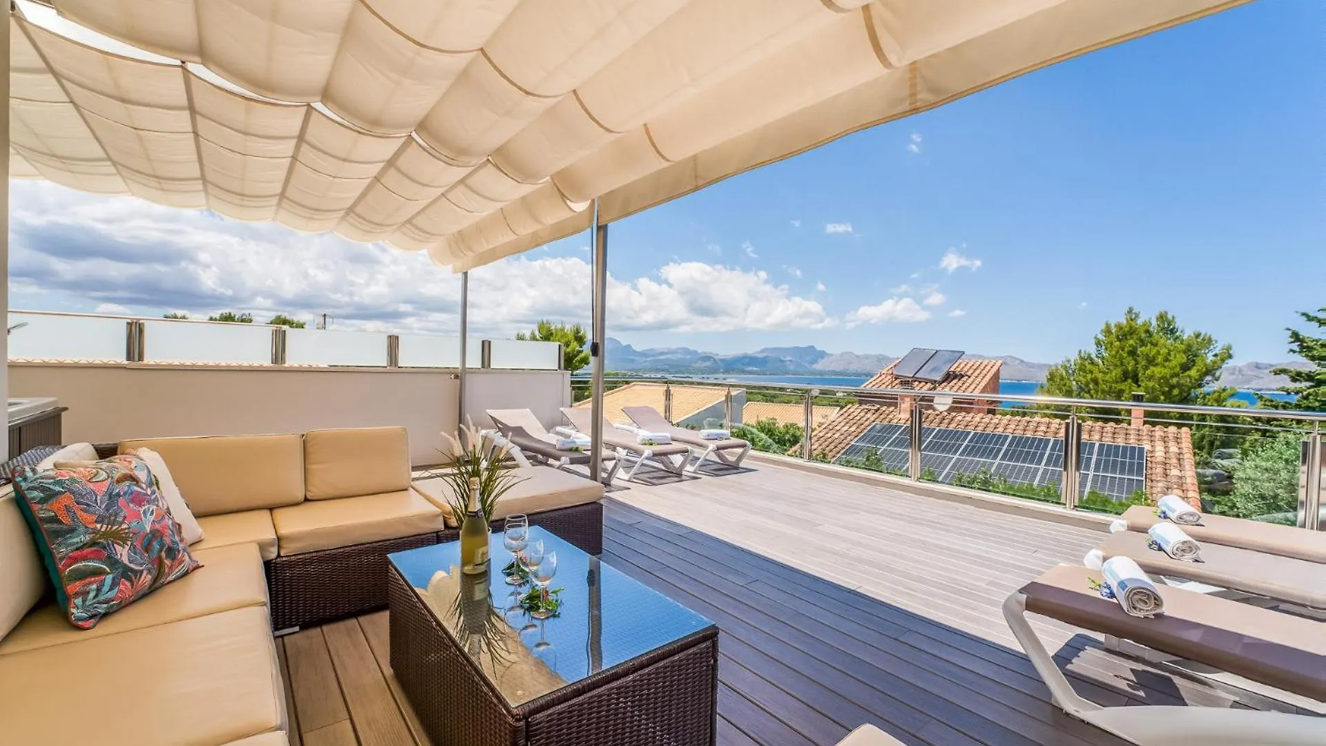 Ideal Property Mallorca - Xiscama Alcudia  0*, Alcudia (Mallorca) Spain