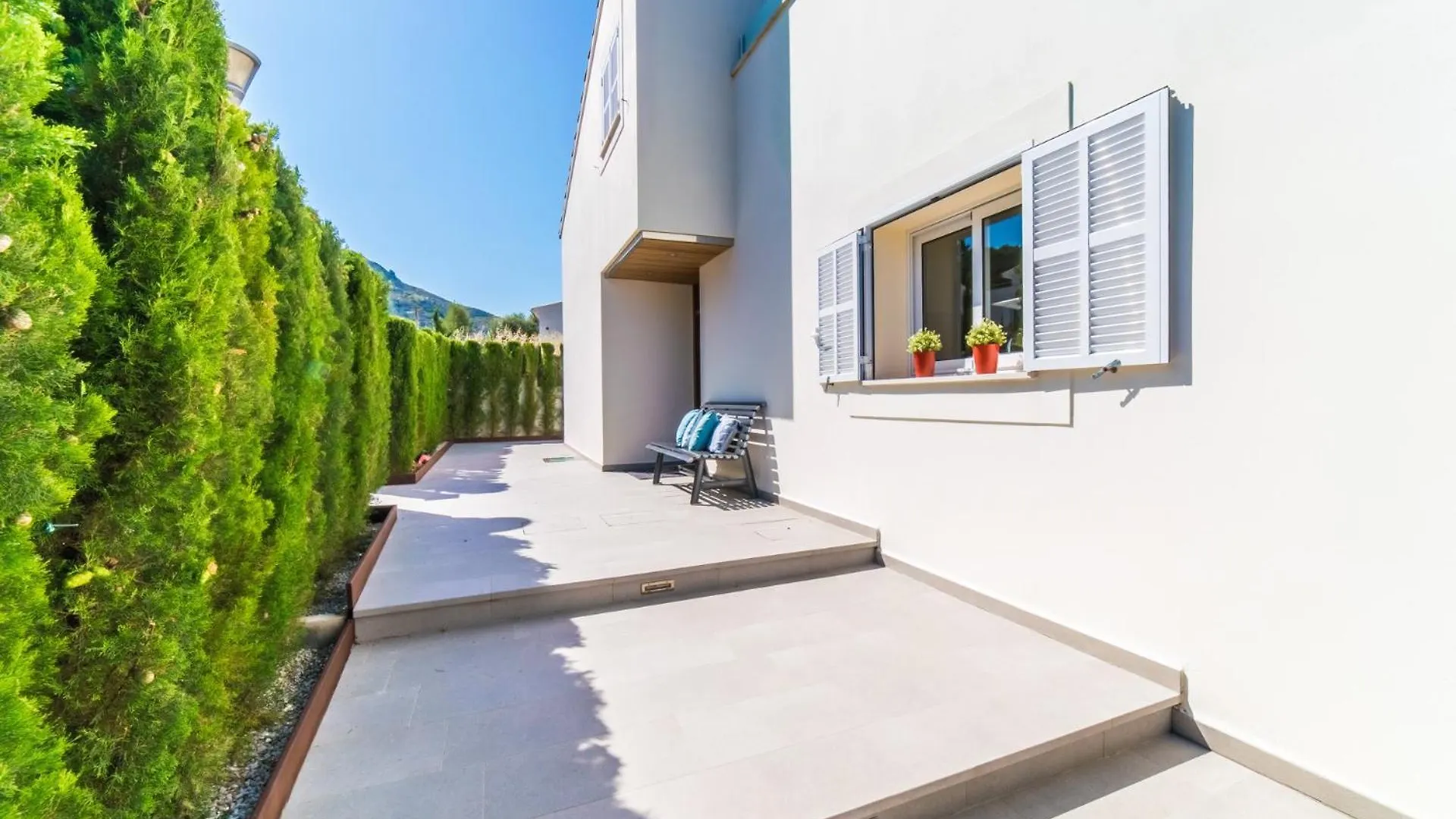 Ideal Property Mallorca - Xiscama Alcudia  Spain